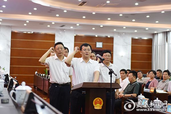 娄底市人民政府最新人事任免动态揭晓（XXXX年）